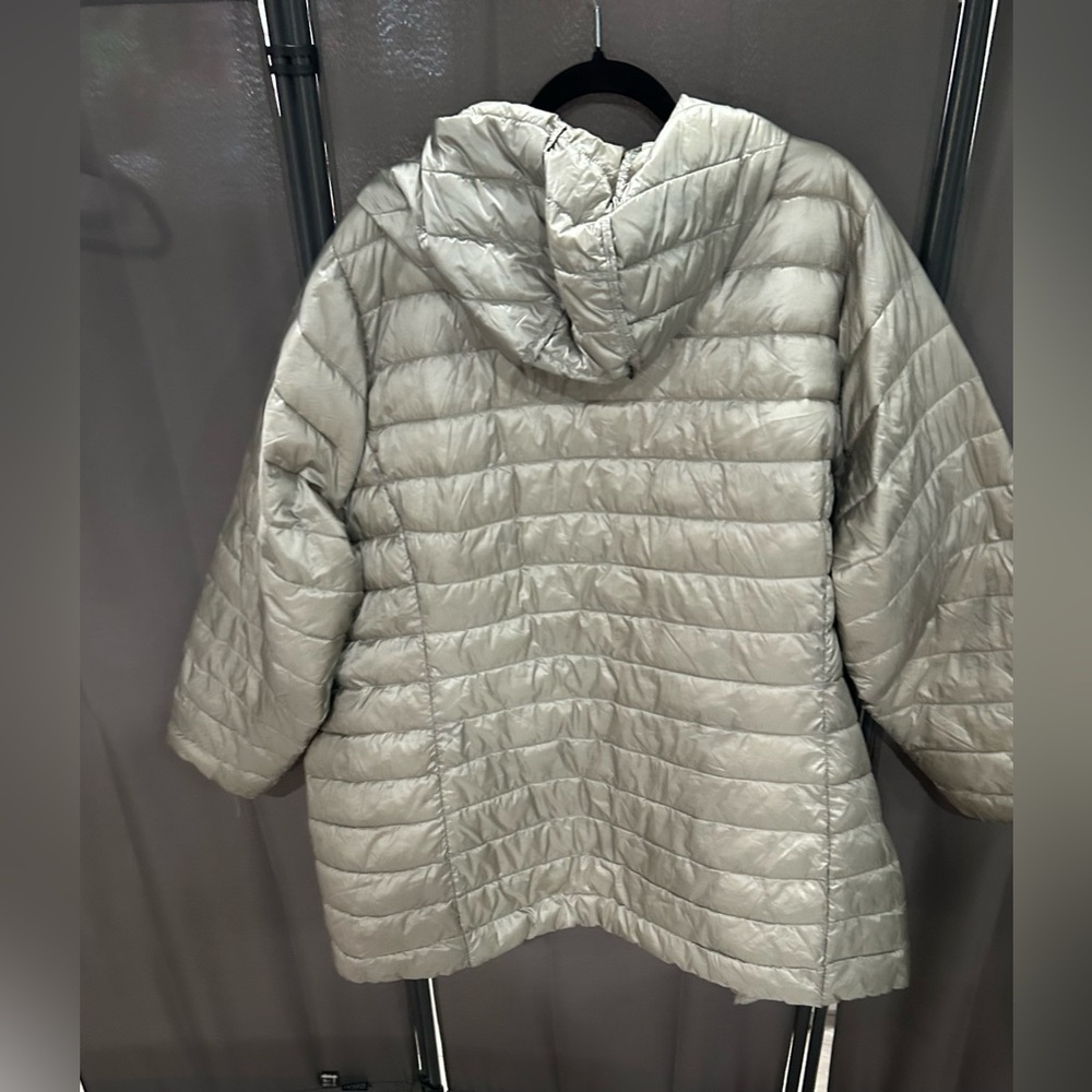 Light Gray Quilted Hooded Jacket - image 2